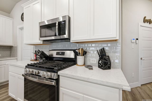 14811 PALMER CRK, San Antonio, TX 78217