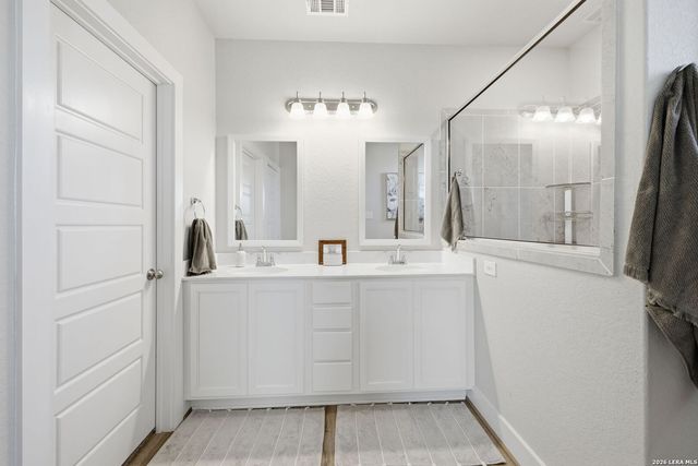 14811 PALMER CRK, San Antonio, TX 78217