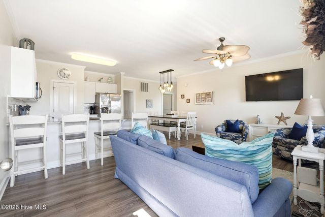 618 S Fourth Avenue 1, Kure Beach, NC 28449