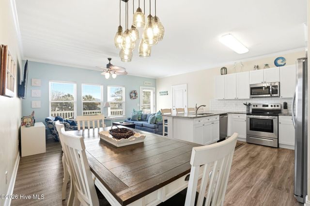 618 S Fourth Avenue 1, Kure Beach, NC 28449