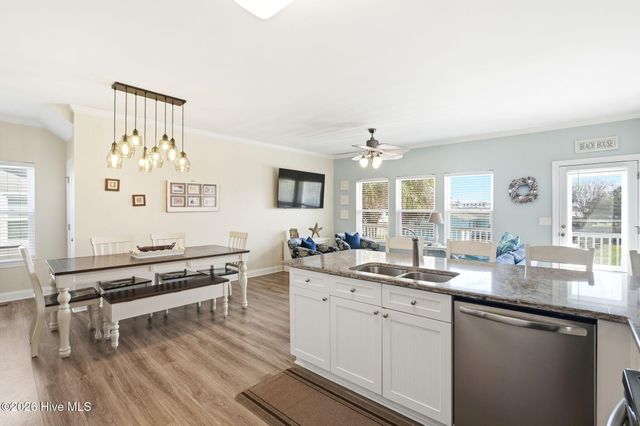 618 S Fourth Avenue 1, Kure Beach, NC 28449