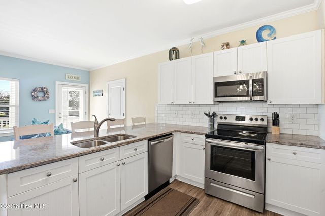 618 S Fourth Avenue 1, Kure Beach, NC 28449