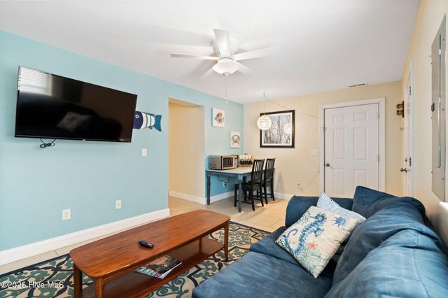 618 S Fourth Avenue 1, Kure Beach, NC 28449