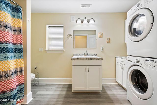 618 S Fourth Avenue 1, Kure Beach, NC 28449