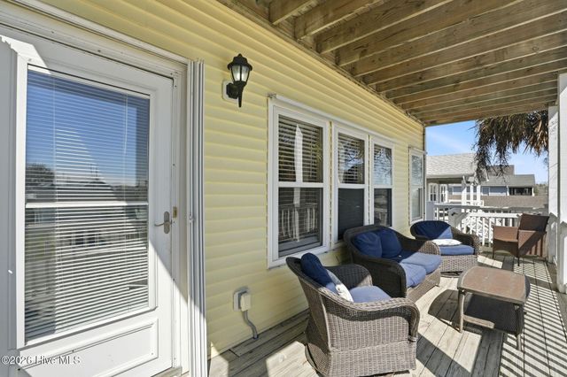 618 S Fourth Avenue 1, Kure Beach, NC 28449