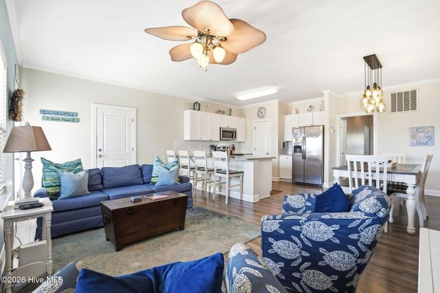 618 S Fourth Avenue 1, Kure Beach, NC 28449