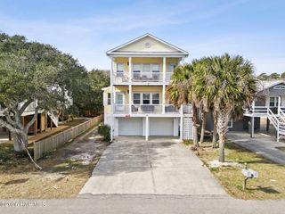 618 S Fourth Avenue 1, Kure Beach, NC 28449