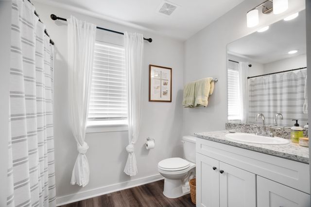 4500 Socata Ct, Cross Plains, TN 37049