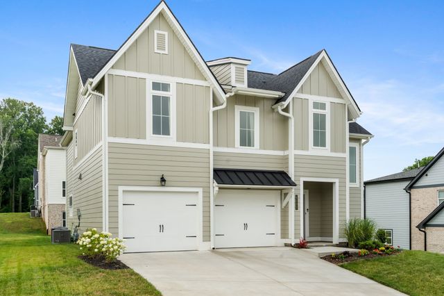 4500 Socata Ct, Cross Plains, TN 37049