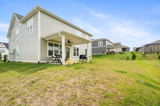4500 Socata Ct, Cross Plains, TN 37049