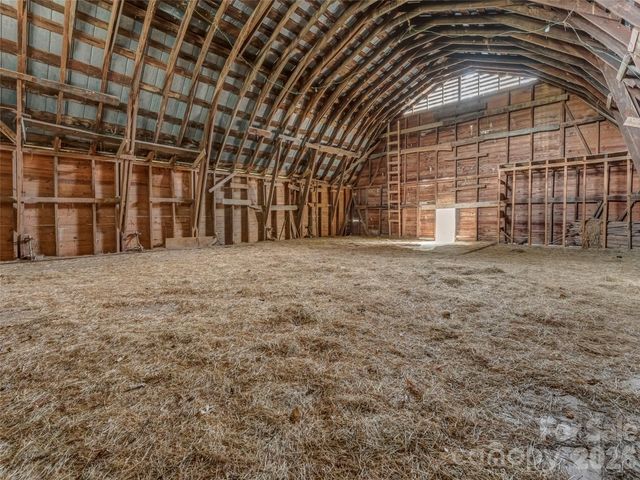 896 Newfound Road, Leicester, NC 28748