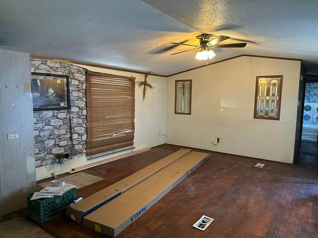 309 Pleasant View Drive NE, Bernalillo, NM 87004