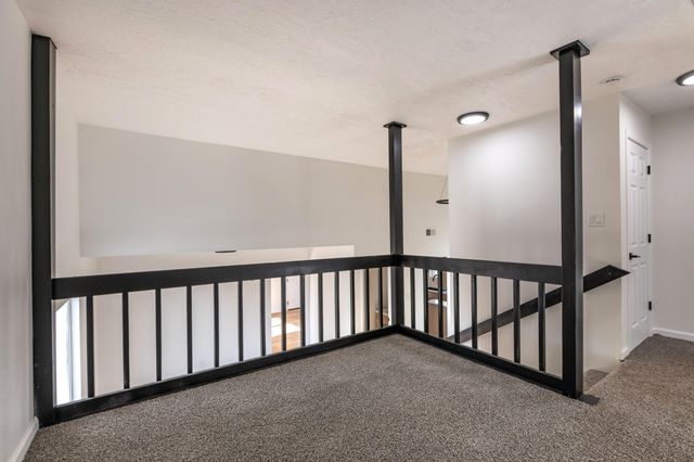 303 Oreja De Oro Drive SE, Albuquerque, NM 87124