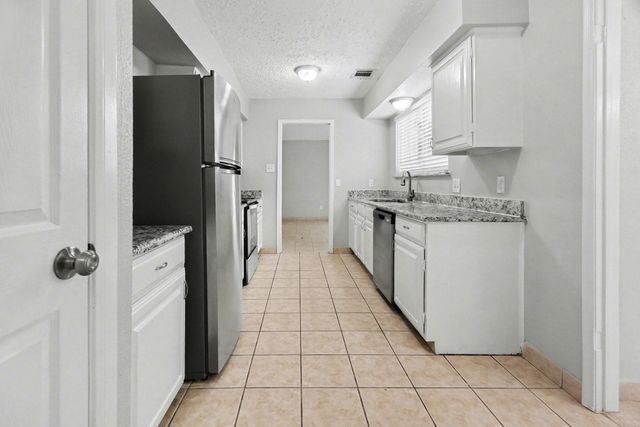 22206 Fincastle Drive, Katy, TX 77450