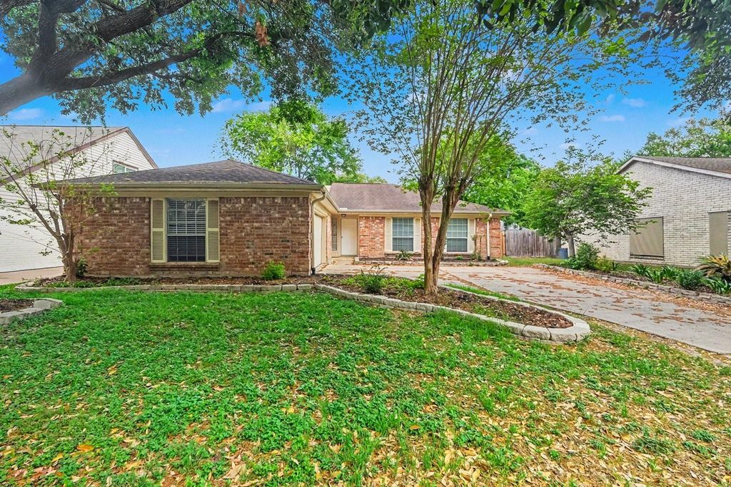 22206 Fincastle Drive, Katy, TX 77450