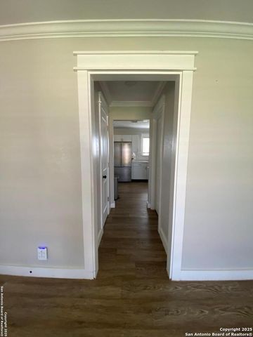 606 S Phelps, Dilley, TX 78017