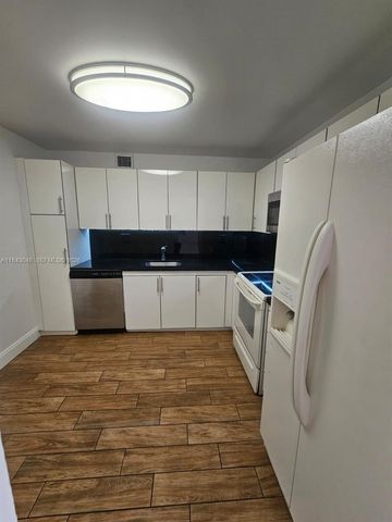 18151 NE 31st Court 907, Aventura, FL 33160