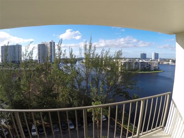 18151 NE 31st Court 907, Aventura, FL 33160