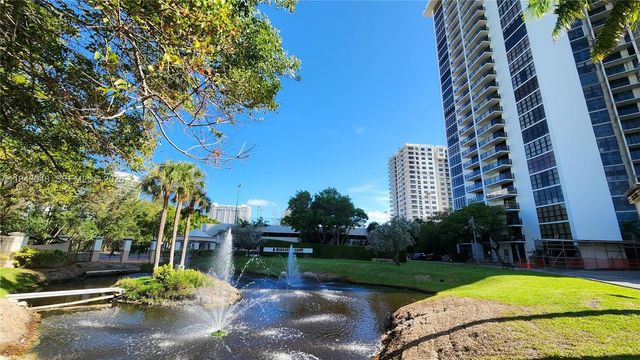 18151 NE 31st Court 907, Aventura, FL 33160