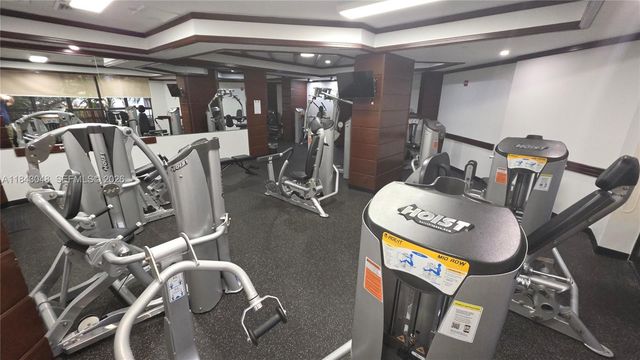 18151 NE 31st Court 907, Aventura, FL 33160