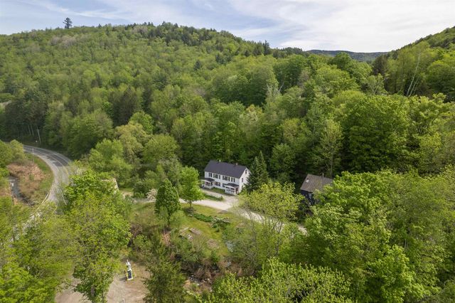 37 Robinson Avenue, Rochester, VT 05767