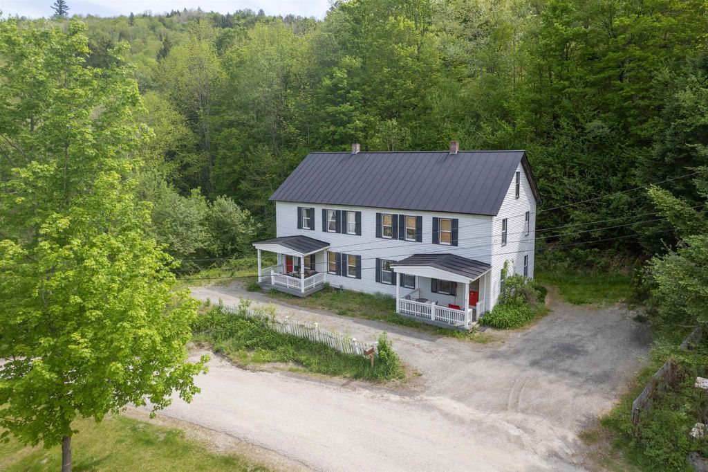 37 Robinson Avenue, Rochester, VT 05767