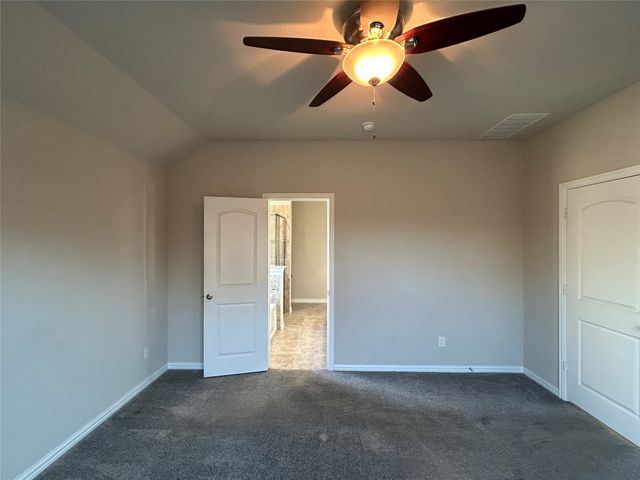 505 Reatta Drive, Justin, TX 76247