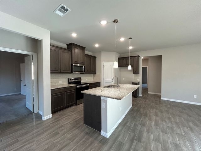 505 Reatta Drive, Justin, TX 76247