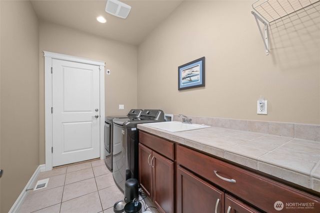 2308 18th Street, Anacortes, WA 98221