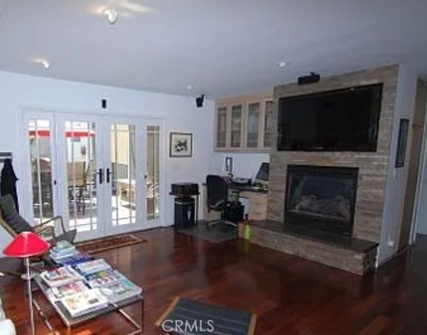 516 518 Roycroft Avenue, Long Beach, CA 90814