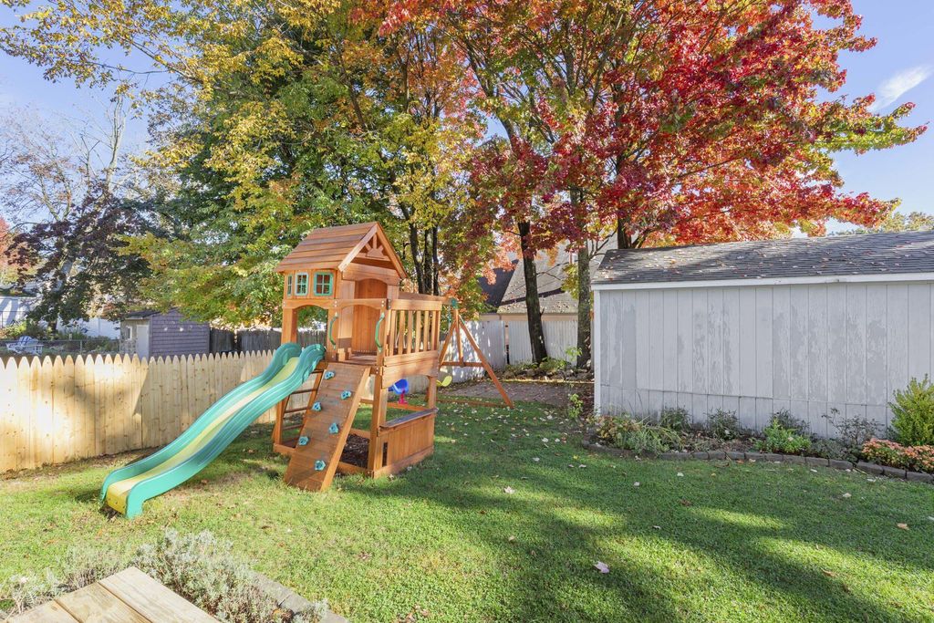 30 Lawn Avenue, South Portland, ME 04106 — photo 3