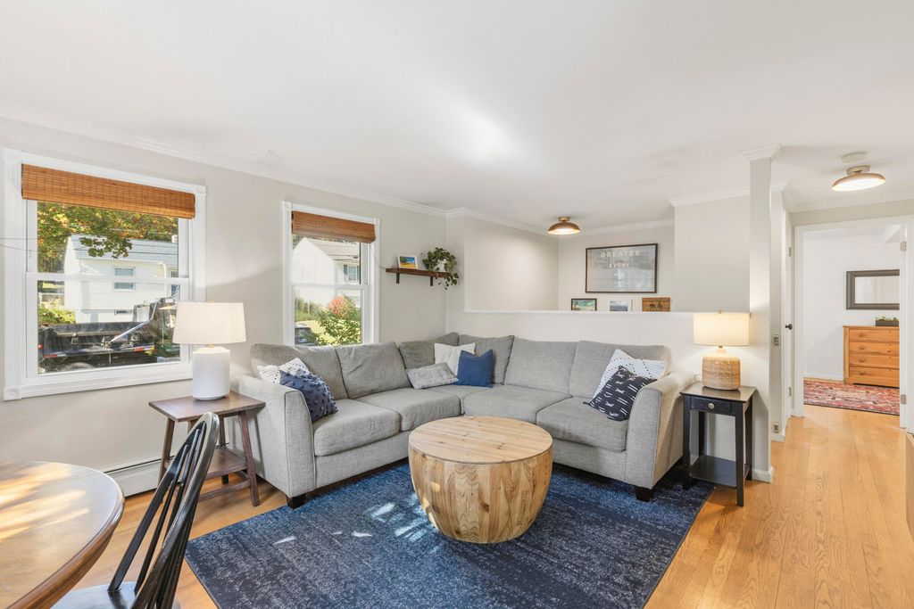 30 Lawn Avenue, South Portland, ME 04106 — photo 5