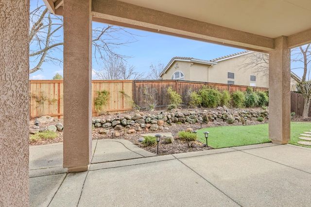 4127 Tahoe Vista Dr, Rocklin, CA 95765