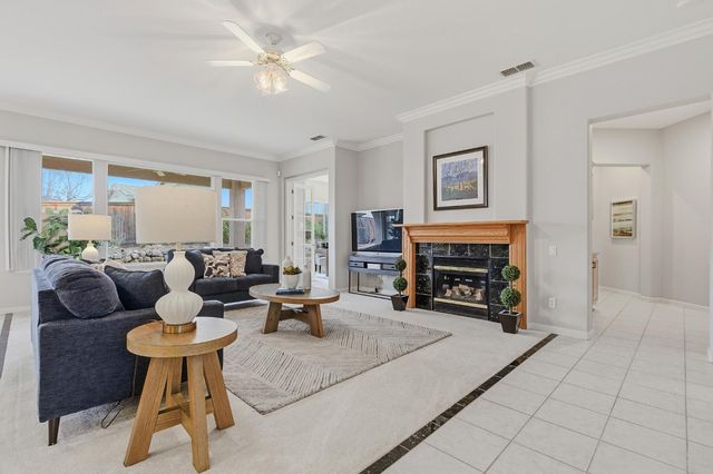 4127 Tahoe Vista Dr, Rocklin, CA 95765