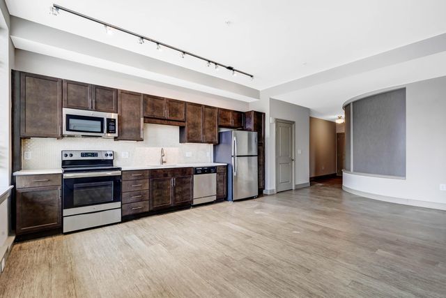 51 N High Street, 602, Columbus, OH 43215