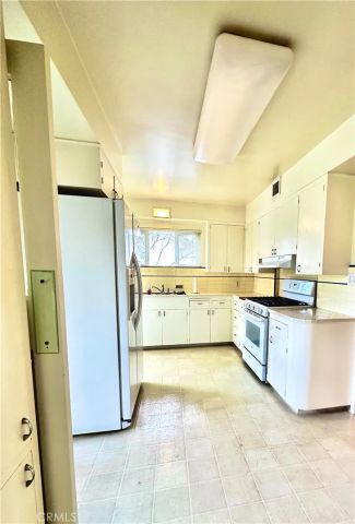 1488 Kensington Road, San Marino, CA 91108