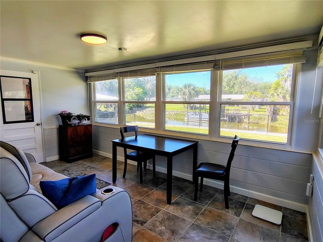 664 CR 467, Lake Panasoffkee, FL 33538