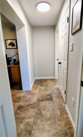 664 CR 467, Lake Panasoffkee, FL 33538