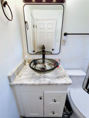 664 CR 467, Lake Panasoffkee, FL 33538