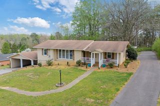 540 Tara Ln, Huntingdon, TN 38344
