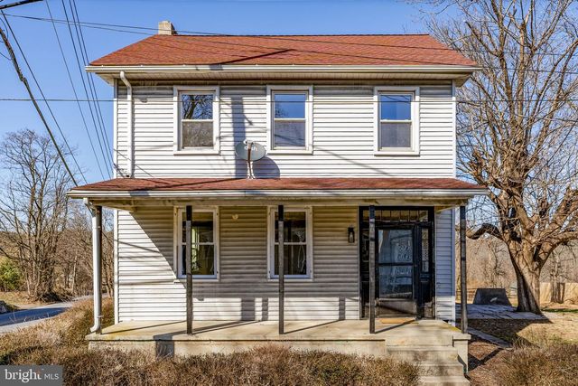 204 N HOERNERSTOWN RD, Hummelstown, PA 17036