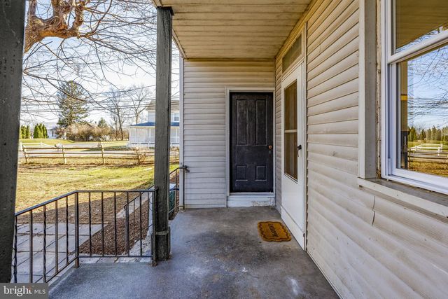 204 N HOERNERSTOWN RD, Hummelstown, PA 17036