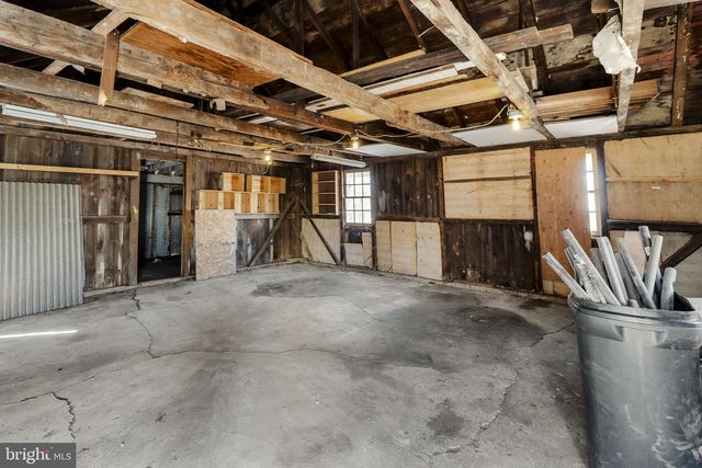 204 N HOERNERSTOWN RD, Hummelstown, PA 17036