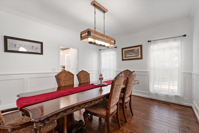 4277 October Woods Dr, Antioch, TN 37013
