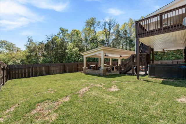 4277 October Woods Dr, Antioch, TN 37013
