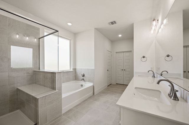 110 Brush Creek Drive, Boyd, TX 76023