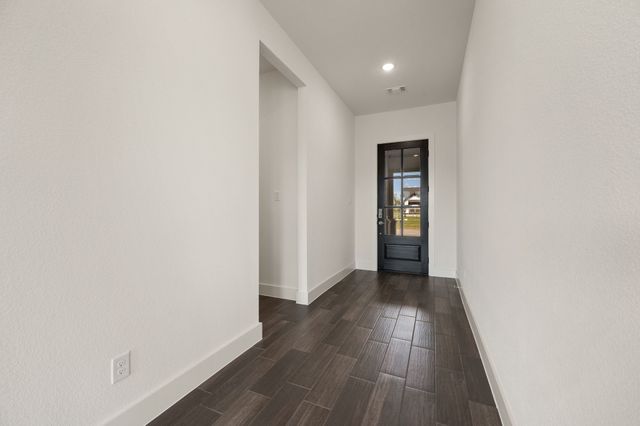 110 Brush Creek Drive, Boyd, TX 76023