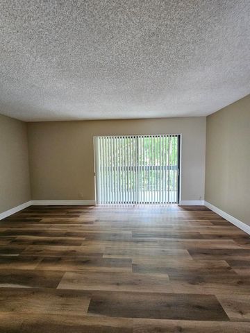 1850 N Congress Avenue 206, West Palm Beach, FL 33401