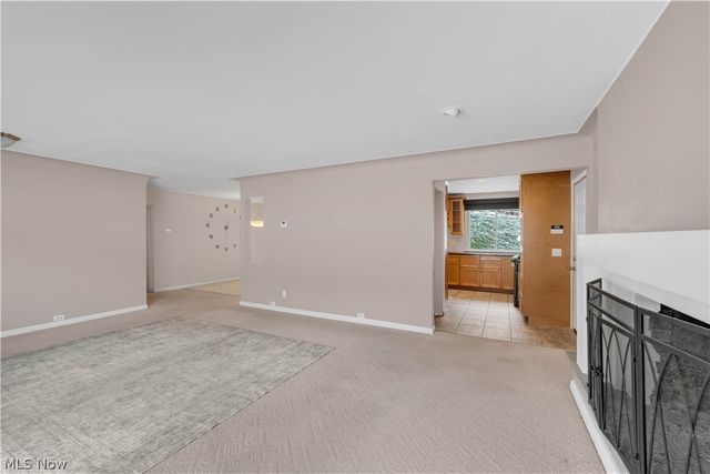 10905 Greenhaven Pky, Brecksville, OH 44141