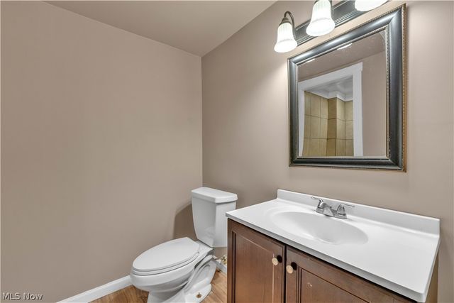 10905 Greenhaven Pky, Brecksville, OH 44141